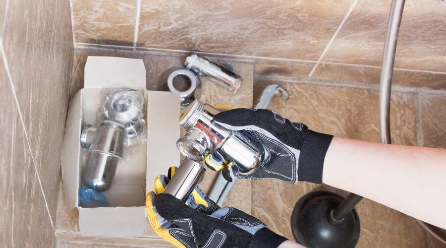 Professional gutter cleaning in Tioga, ND